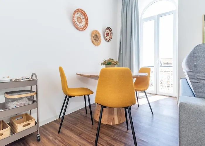 T2 Luxo Mobilado Figueira da Foz