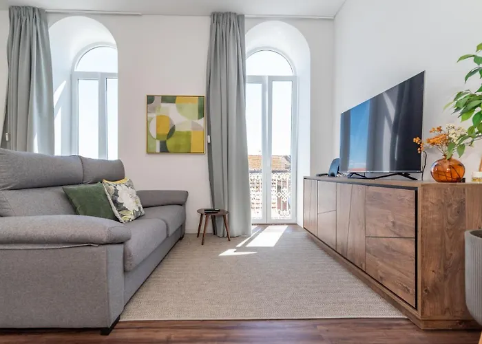 T2 Luxo Mobilado Figueira da Foz